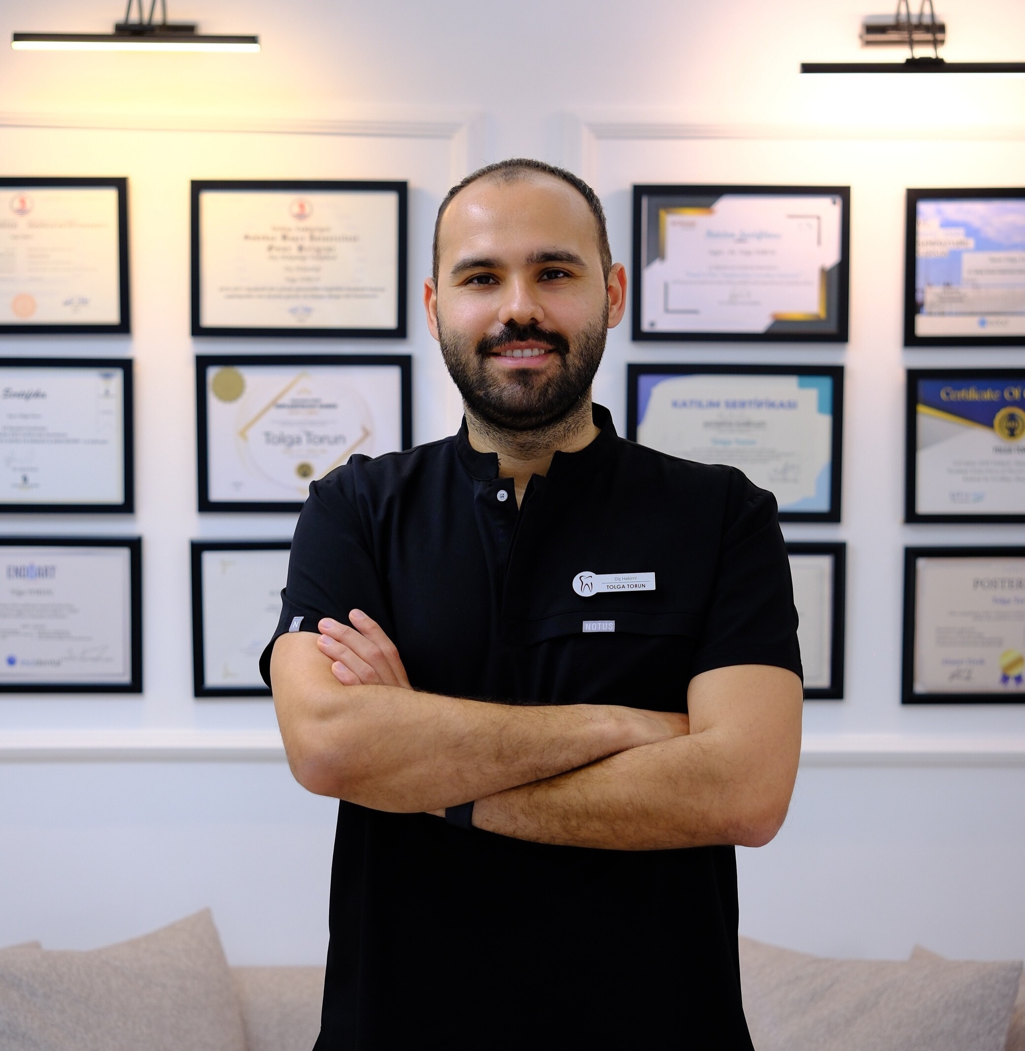 https://mahmutlardentist.com/wp-content/uploads/2025/06/60124a29-b3fd-49a2-b415-2c3583a5e7f4.jpg